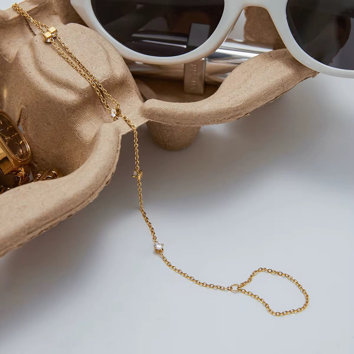 Elegant Gold Hand Chain Bracelet – Dainty Finger Ring Link Jewelry