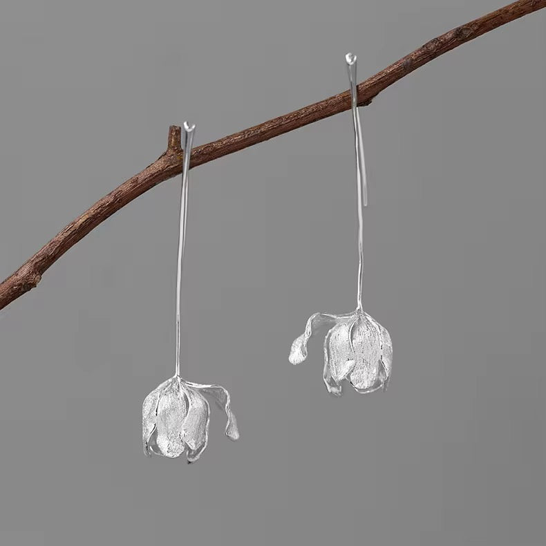 Falling Petal Drop Earrings – Minimalist Floral Design