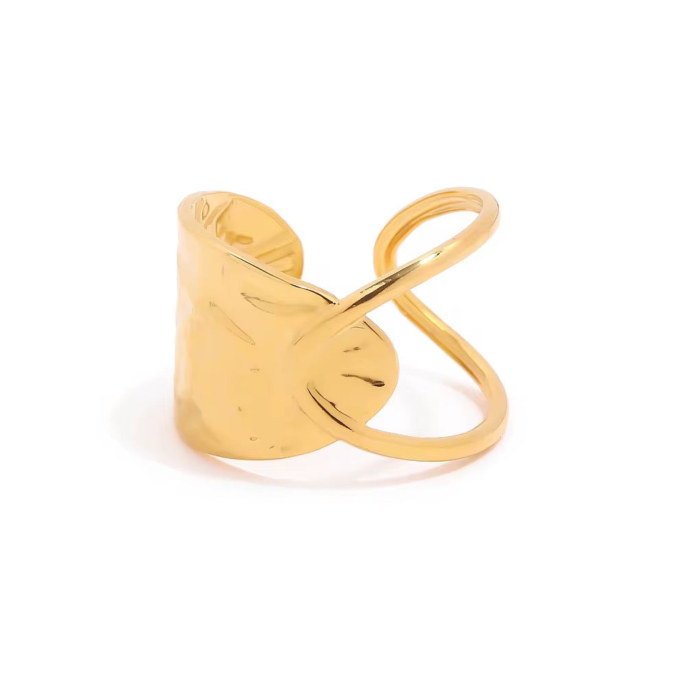 Modern Hammered Wrap Ring – Adjustable (Silver & Gold)