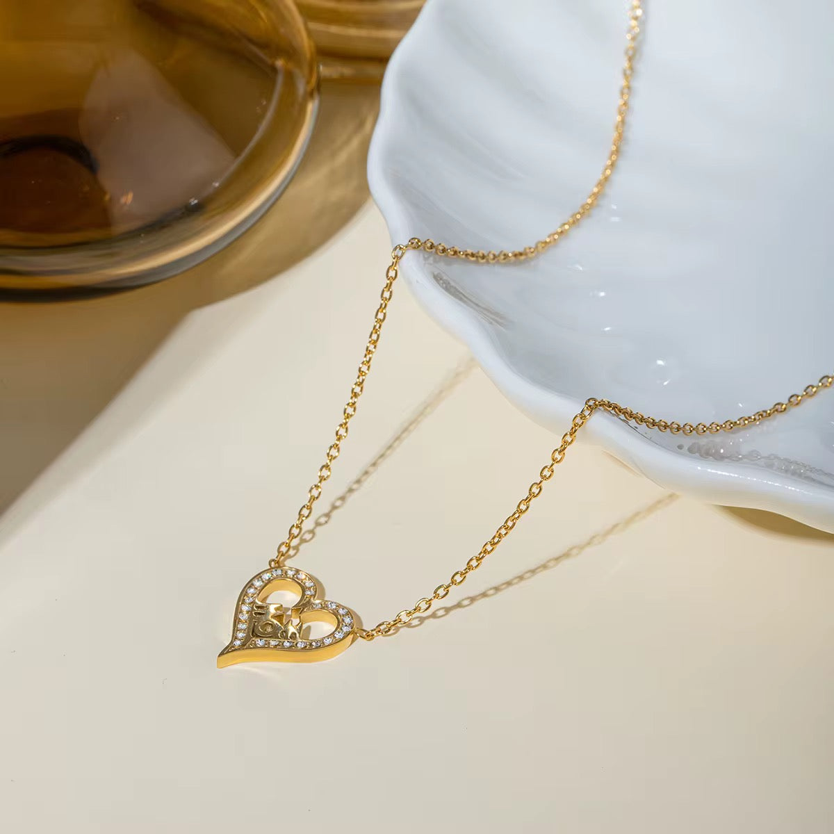 Eterna Heart Necklace